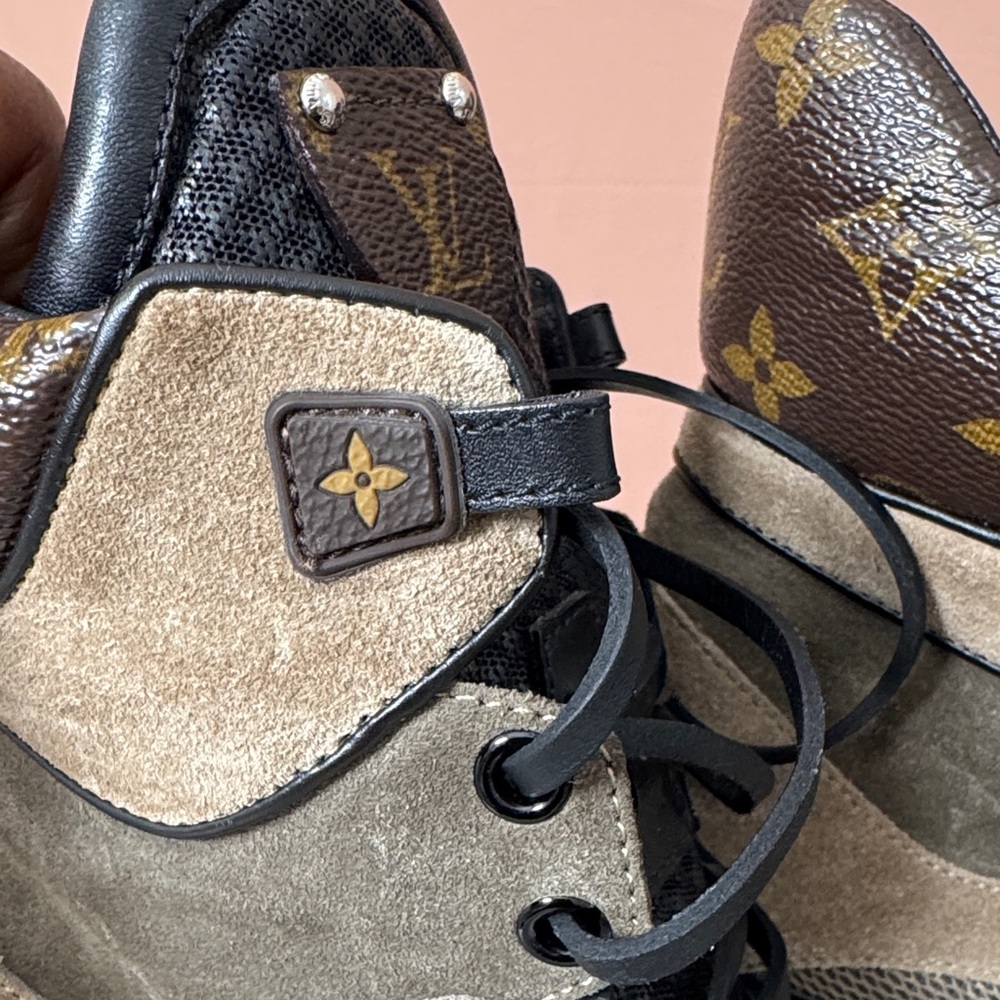 Louis Vuitton Beige and Black Heeled Boots - Picture 9 of 11